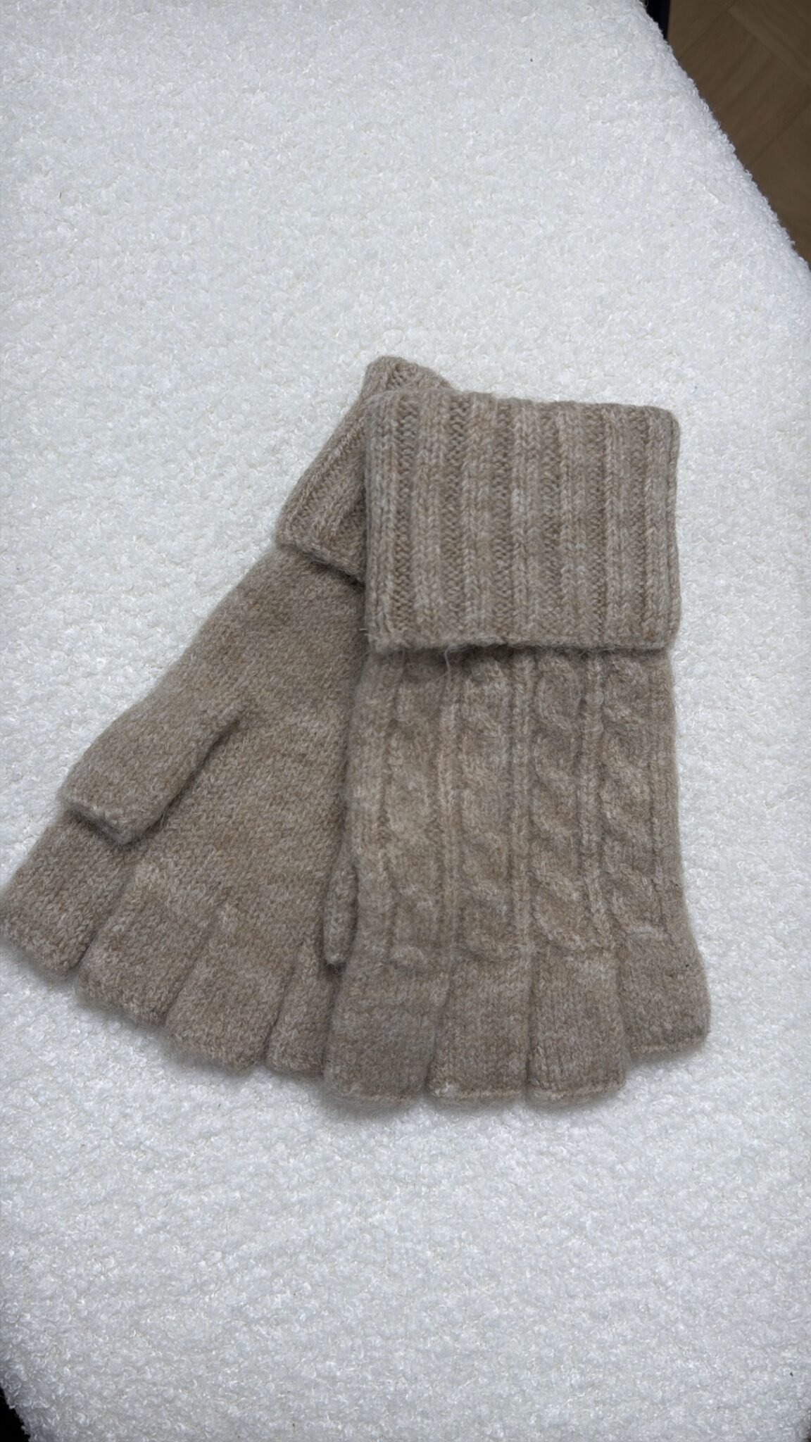 cb93e103-8621-4c1b-bc95-f545fac61a91