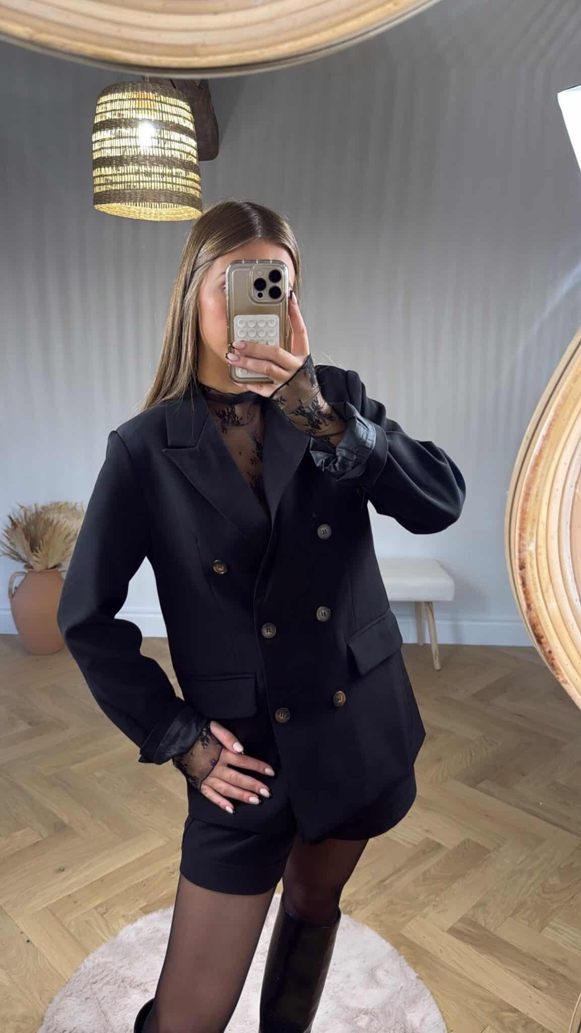 ca117702-a6d0-4ccc-8b86-72861d17d522-2