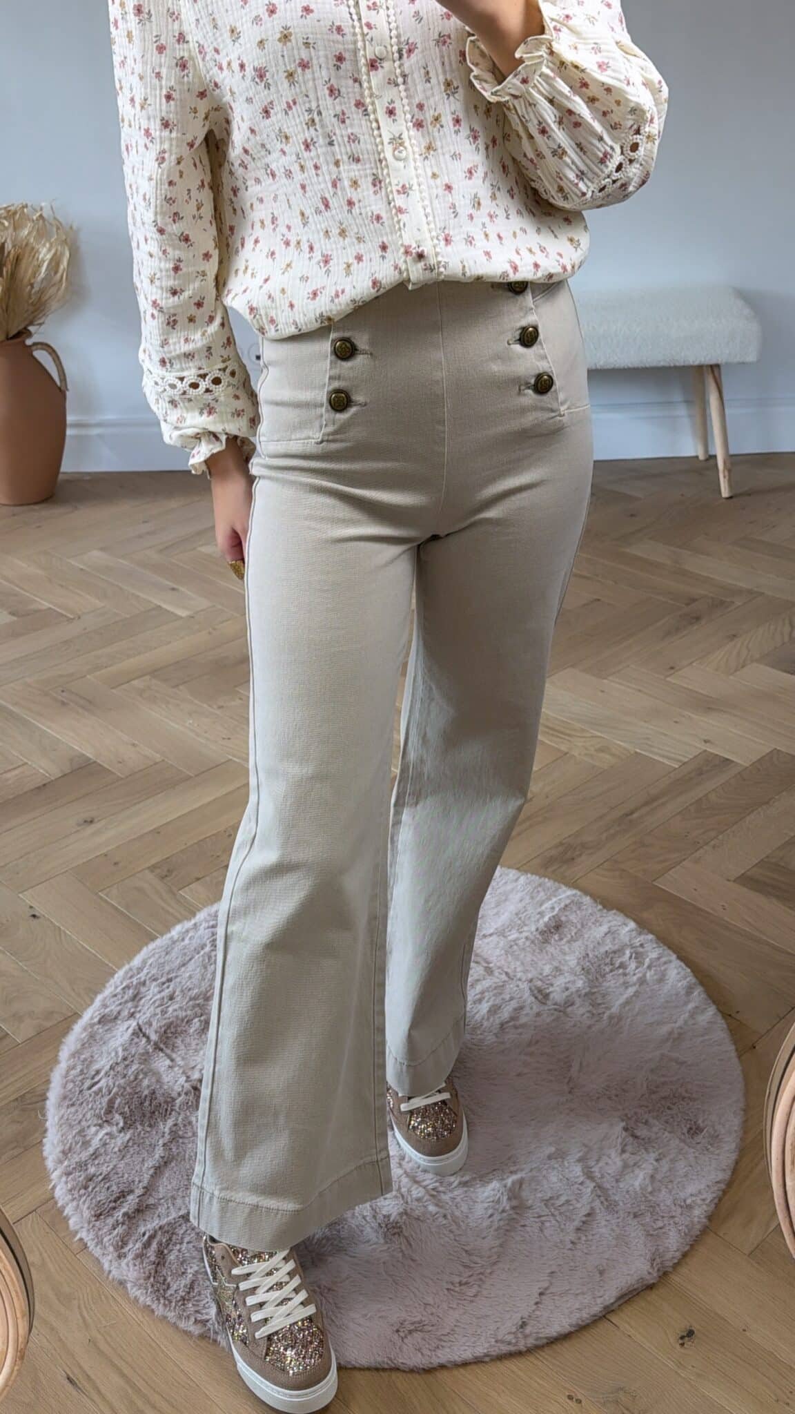 6b7742a6-2ad7-421b-8490-70ccbfe6bf3e