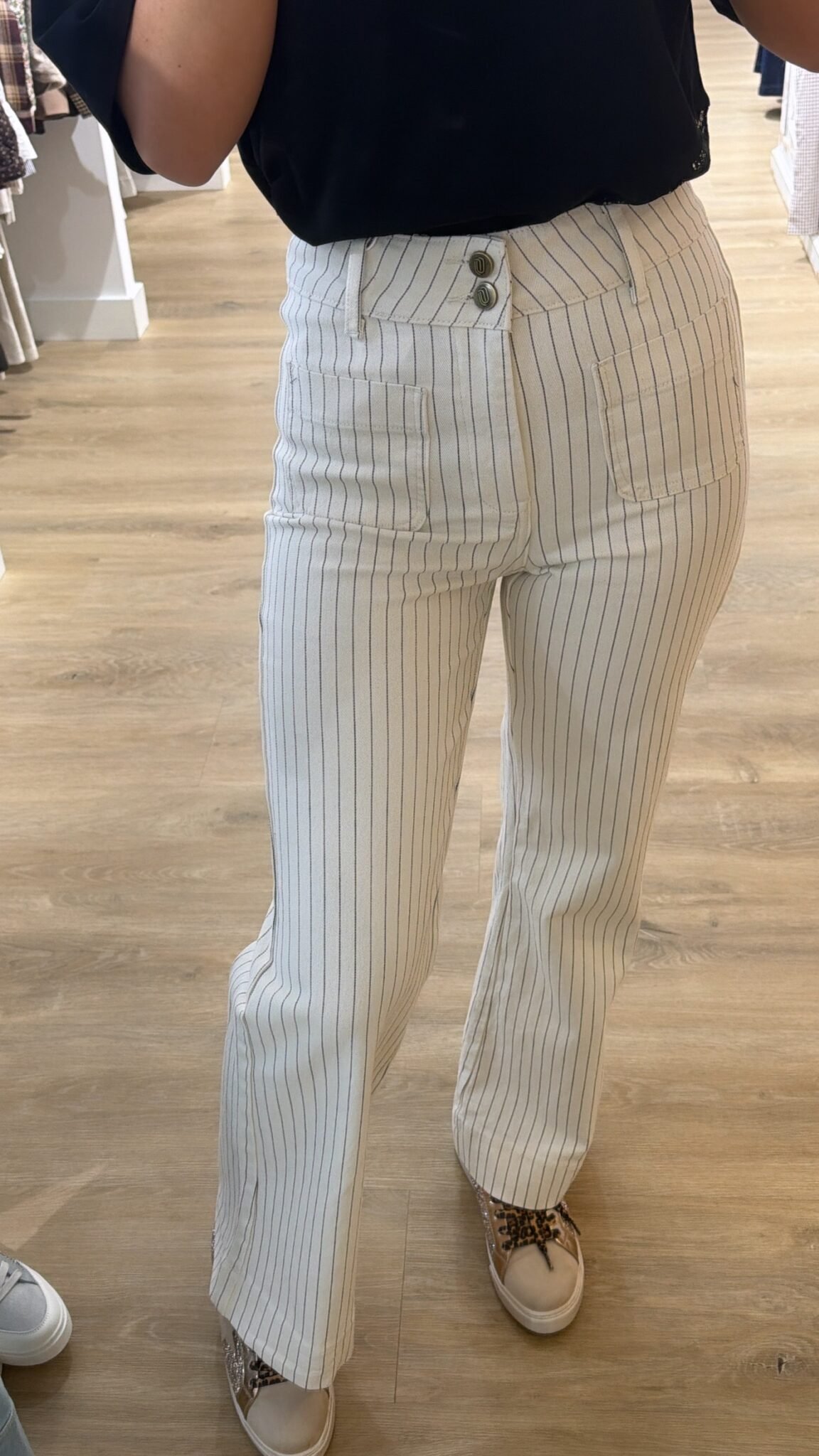 b7a7eea5-426a-4f37-b52b-0ba8267daf55