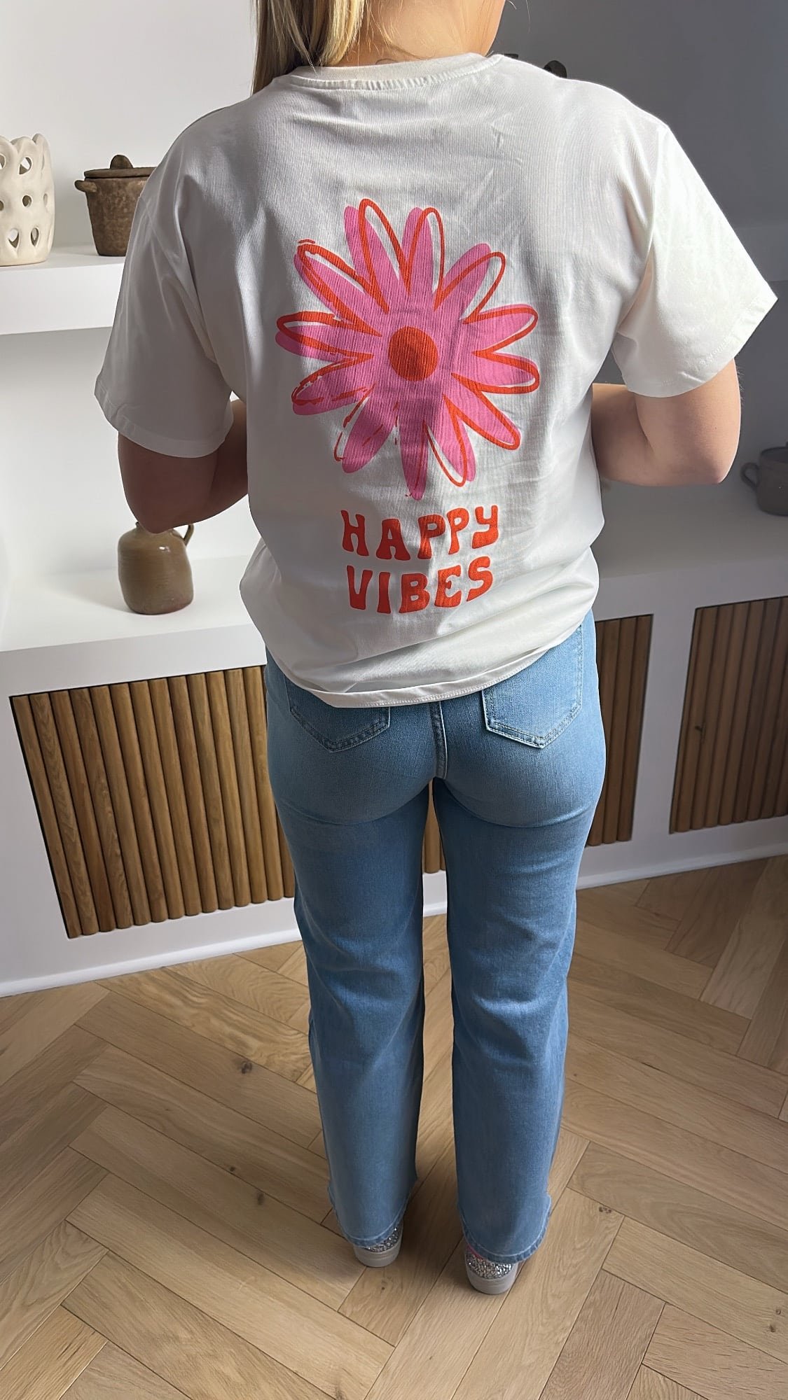 ee33aa9b-6ee7-4887-af7c-36c3b09c8968